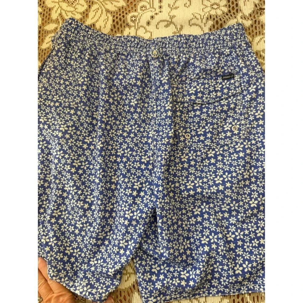 Johnnie-O Mens LOT Blue White Floral Swim Trunks Mesh Liner Size Medium